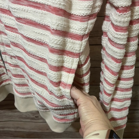 ⭐️ Johnston & Murphy Zip front textured sweatshirt size medium - Picture 3 of 6